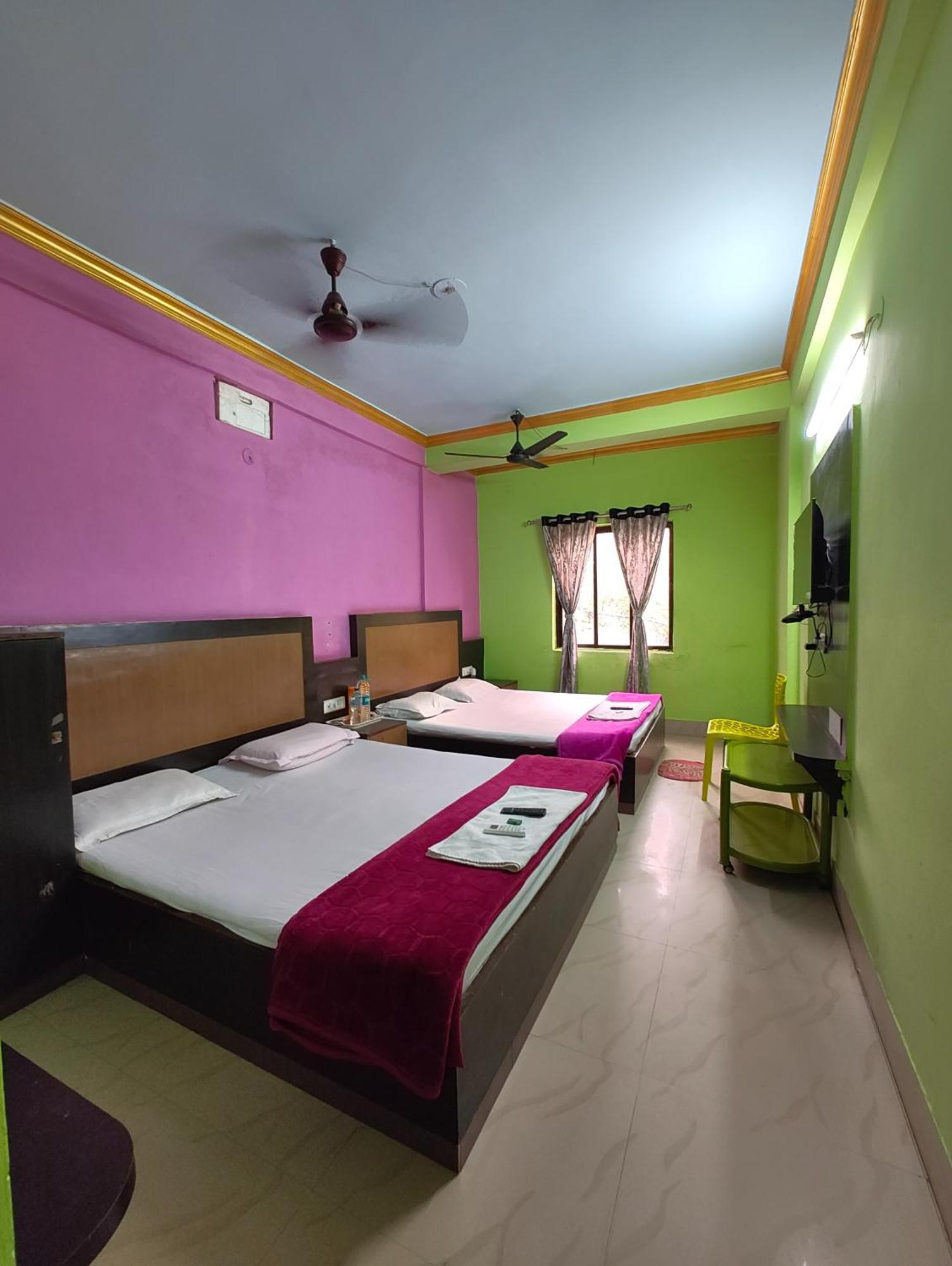 Goroomgo Samrat Palace Puri Near Sea Beach With Parking Facilities - Restaurant Available - Couple Friendly Luaran gambar