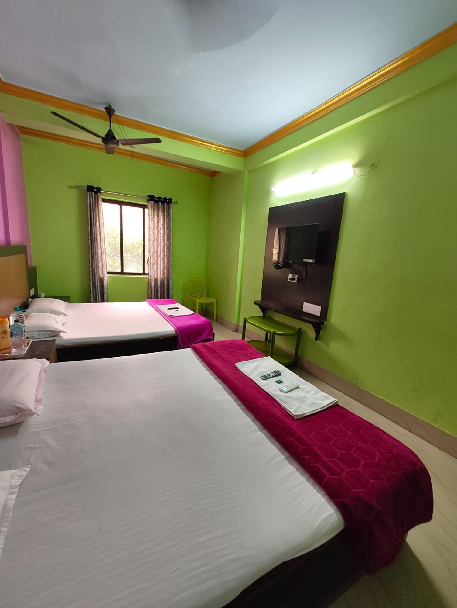 Goroomgo Samrat Palace Puri Near Sea Beach With Parking Facilities - Restaurant Available - Couple Friendly Luaran gambar