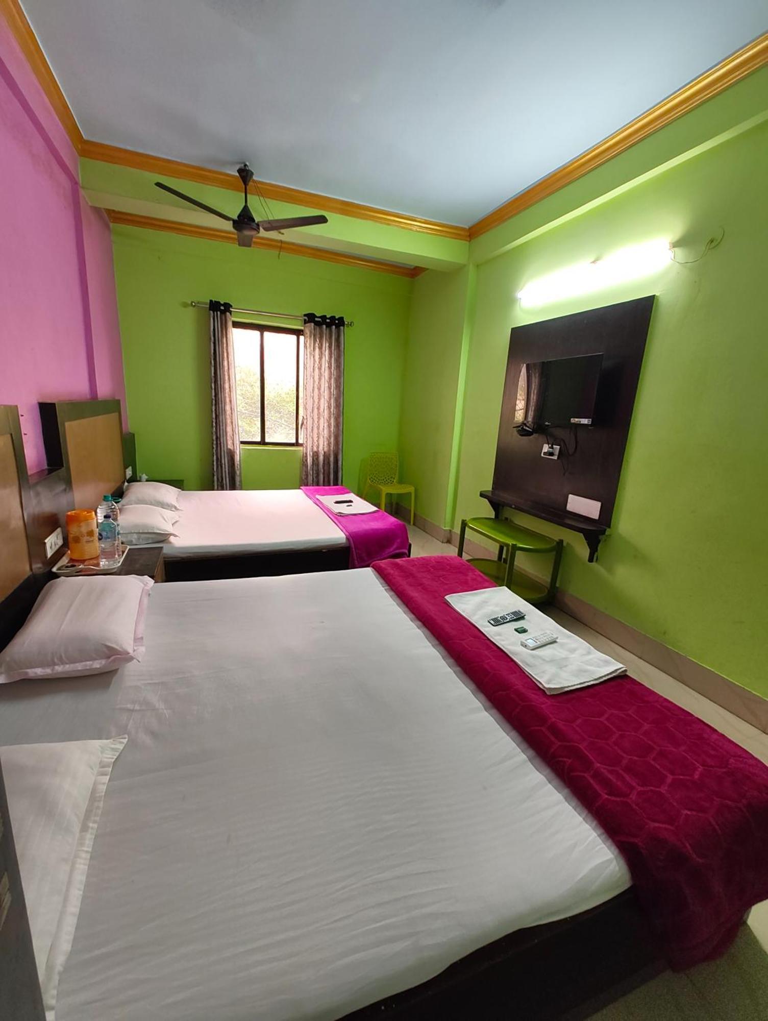 Goroomgo Samrat Palace Puri Near Sea Beach With Parking Facilities - Restaurant Available - Couple Friendly Luaran gambar