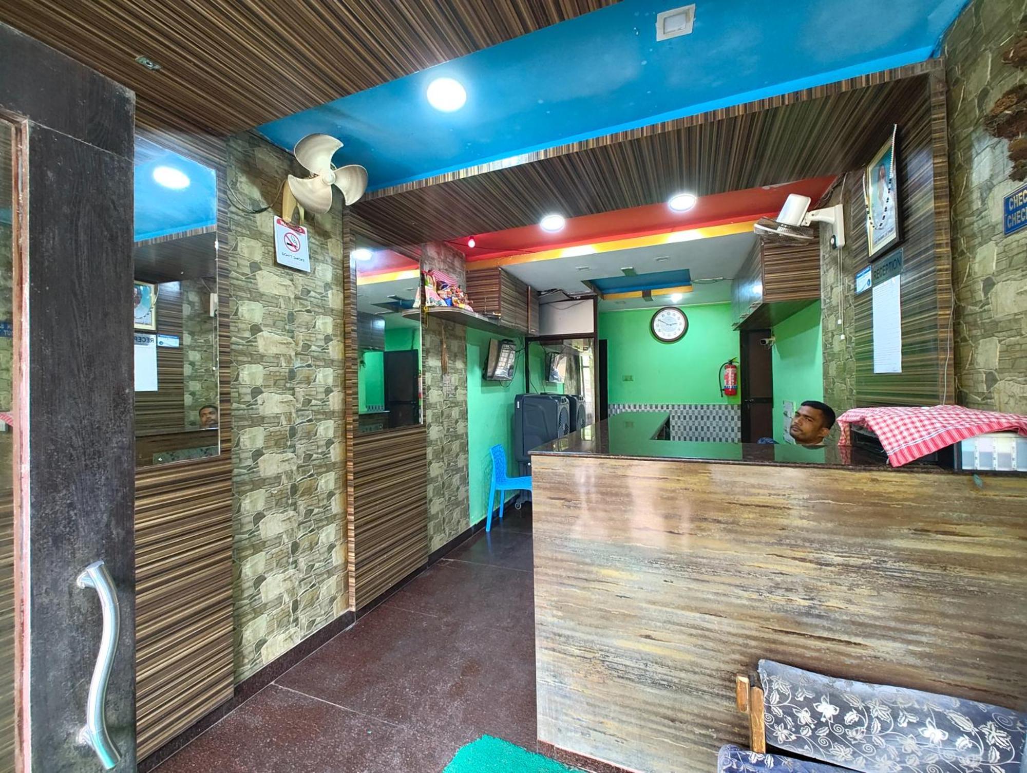 Goroomgo Samrat Palace Puri Near Sea Beach With Parking Facilities - Restaurant Available - Couple Friendly Luaran gambar